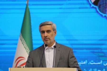 شایسته ترین افراد بایدبه عنوان مدیر روابط عمومی انتخاب شوند