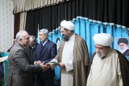 تقدیر نماینده ولی‌فقیه و استاندار همدان از مدیرعامل شرکت گاز همدان