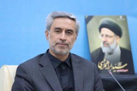 «دولت جمهور» منشأء خدمات اقتصادی و بین‌المللی بود