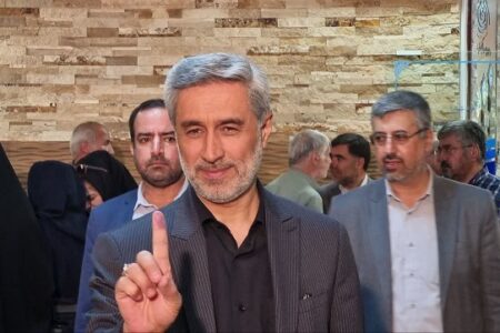 حضور حداکثری در انتخابات پایه استحکام نظام اسلامی است