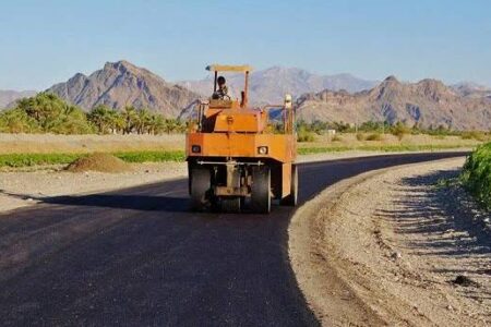 اجرای ۴۰ کیلومتر بهسازی و روکش آسفالت در محورهای ارتباطی شهرستان ملایر