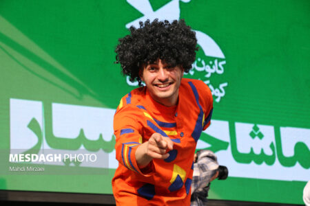 بيست‌ و نهمین جشنواره بین‌المللی تئاتر کودک‌ و نوجوان آغاز شد