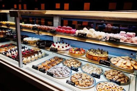 با گران فروشان کیک و شیرینی شب یلدا برخورد جدی می شود