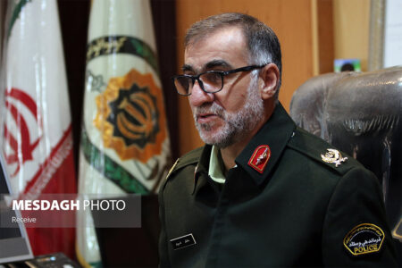 دستگیری کلاهبردار سایبری در همدان؛ سرقت از ۵۶۰۰ حساب با لینک‌های آلوده