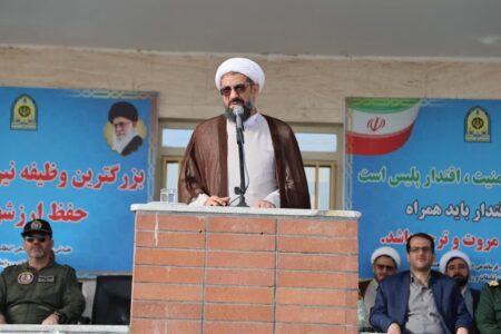 پیام فتح خرمشهر غافل نشدن از اراده الهی است