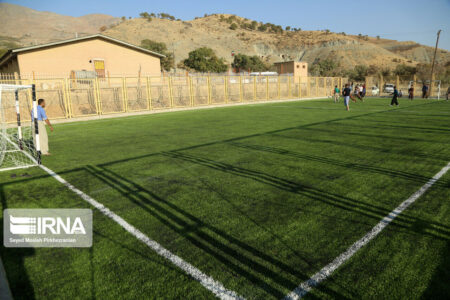 احداث ۴۰ زمین چمن مصنوعی مینی فوتبال در استان همدان