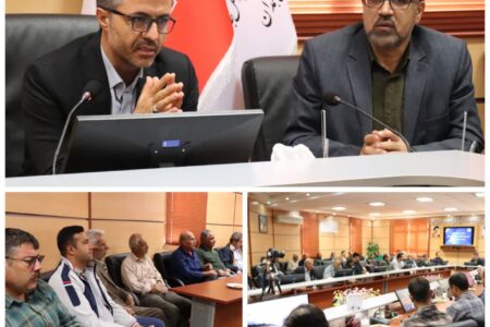 نشست هم‌اندیشی رانندگان حمل‌ونقل جاده‌ای همدان درباره اجرای سامانه نوبت‌دهی و اعلام بار مجازی برگزار شد