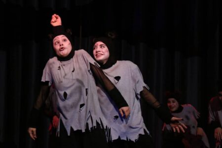 نمایش جلسه موشها آموزش بردباری، تابآوری و مبارزه با ظلم از ارمنستان