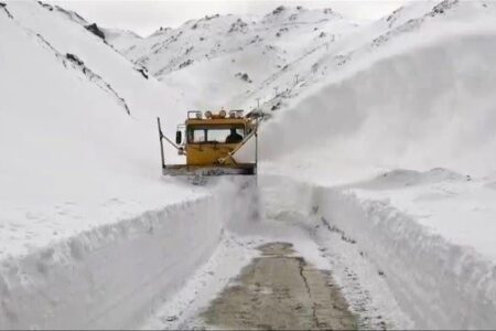 محور دسترسی به پیست اسکی تاریک‌دره بازگشایی شد