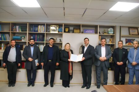 گام تازه شهرداری همدان برای تأمین ماشین‌آلات مدیریت پسماند با امضای قراردادی بالغ بر ۹۰۰ میلیارد ریال