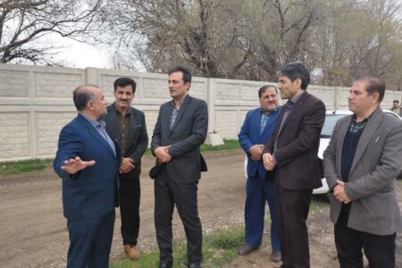 بازدید معاون استاندار همدان از زمین مجتمع اداری شهرستان درگزین