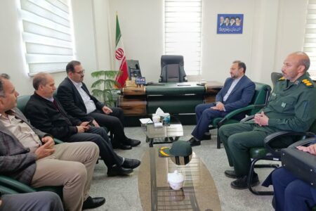 تأکید بر تقویت اشتغال و حمایت از جامعه کارگری در دیدار مدیرکل تعاون، کار و رفاه اجتماعی استان همدان با فرماندار نهاوند