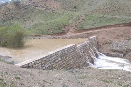 سر ریز شدن ۸۰ درصد آب بند‌های استان همدان